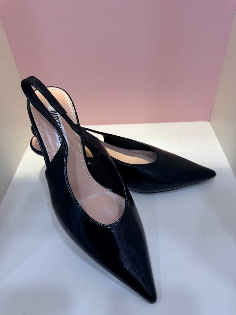 SLINGBACK NERA